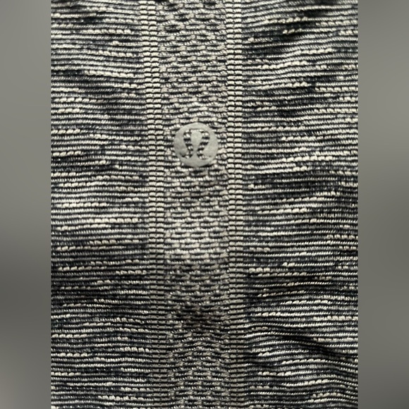 Lululemon Swiftly Tech Long Sleeve Crew - Picture 3 of 4